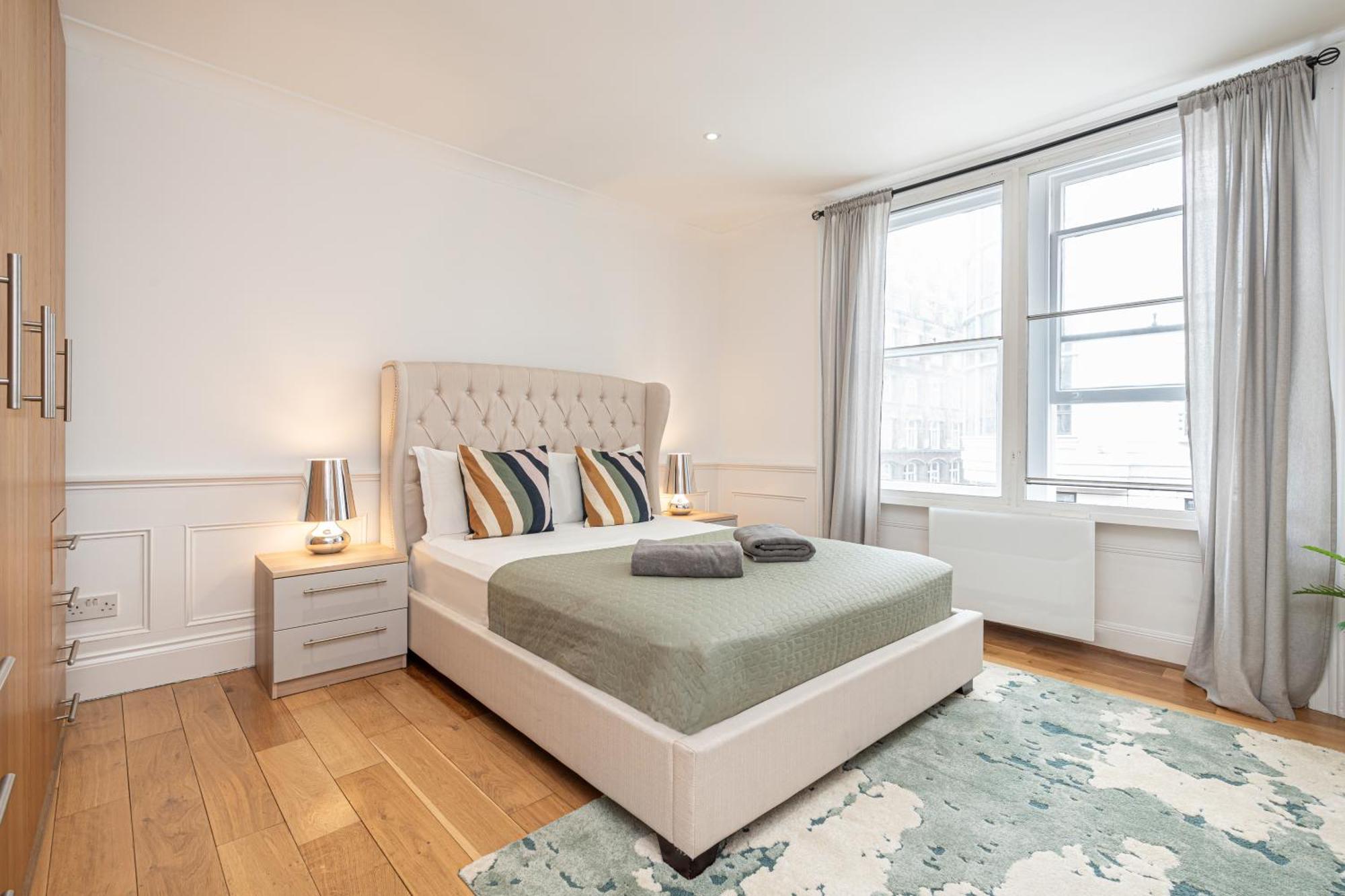 Апартаменты Mayfair Residencies