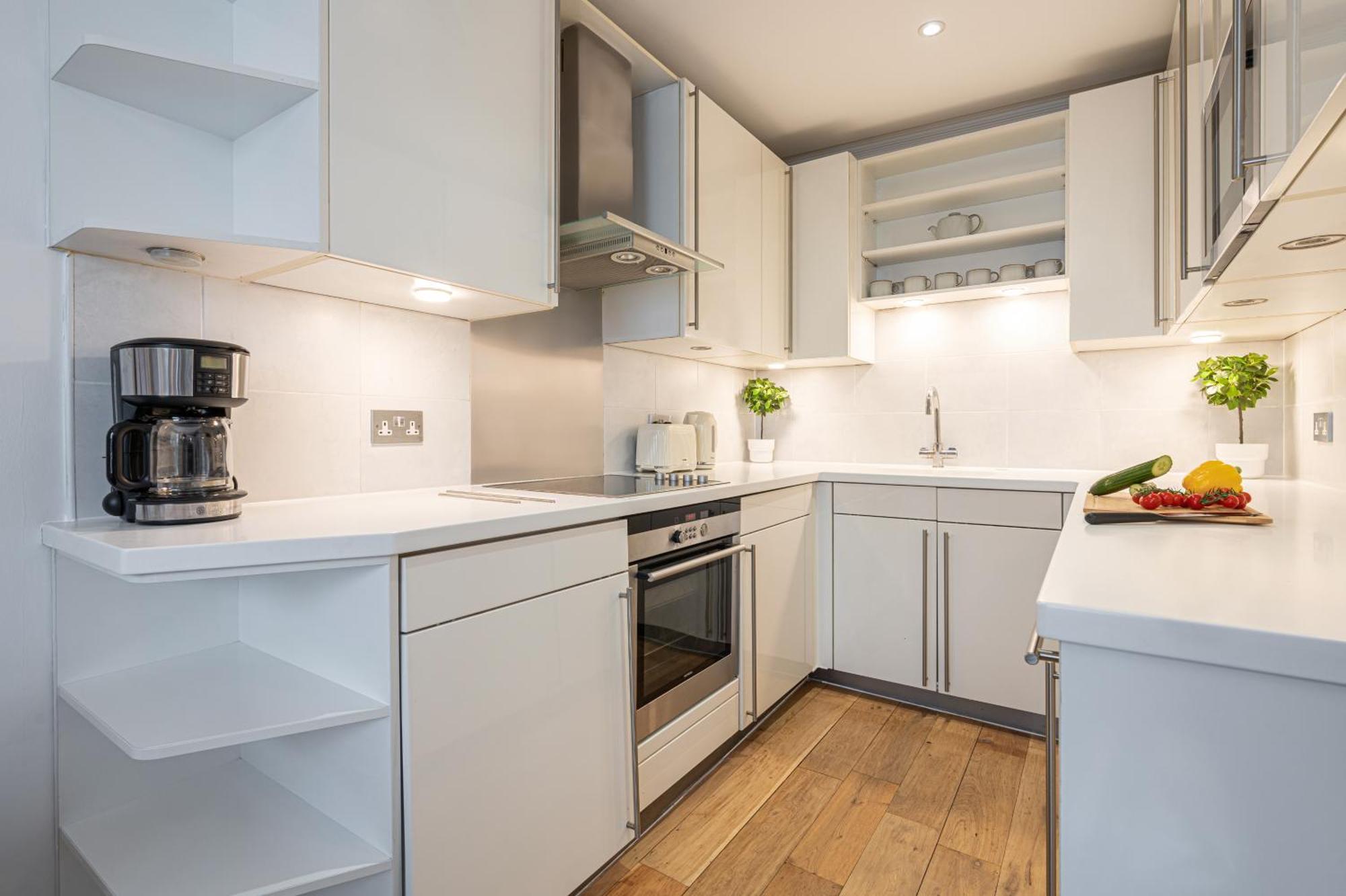 Апартаменты Mayfair Residencies *